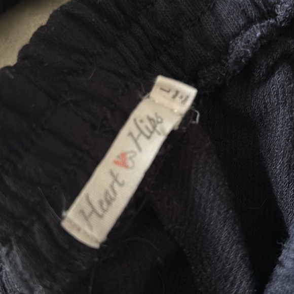 Black Lounge Set - Picture 4 of 9